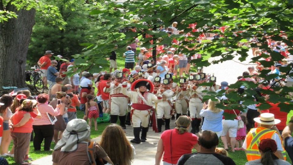 NIAGARA REGION  MEMBERS AT CANADA DAY PARADE