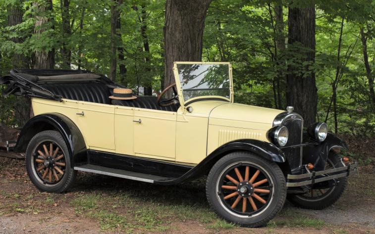 another profile view of 1927 Chevy